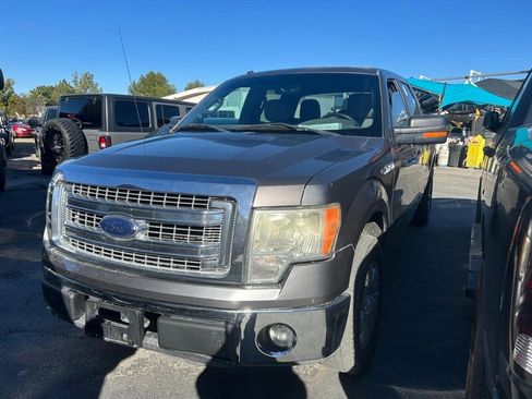 Used 2014 Ford F150 XLT w/ XLT Chrome Package image 3