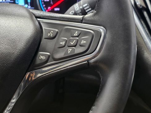 Used 2017 Chevrolet Malibu Premier w/ Premier Sun and Wheel Package FWD image 32