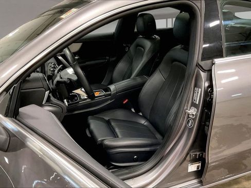 Used 2024 Mercedes-Benz CLA 250 4MATIC image 21