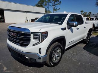 Used 2025 GMC Sierra 1500 SLT video 2