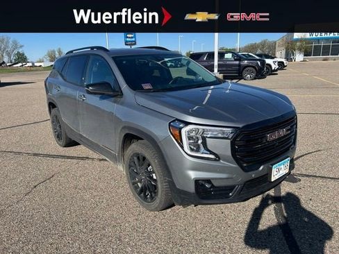 Certified 2024 GMC Terrain SLT w/ Infotainment Package II AWD/4WD image 1