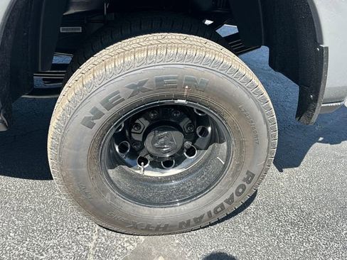 New 2026 RAM 3500 Big Horn AWD/4WD image 24