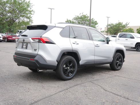 Used 2025 Toyota RAV4 XLE w/ Convenience Package AWD/4WD image 5