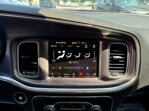 Used 2022 Dodge Charger Scat Pack RWD image 39