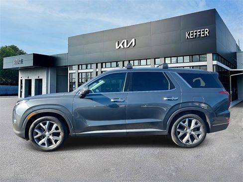 Used 2022 Hyundai Palisade SEL w/ Convenience Package image 5