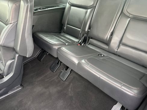 Certified 2025 Ford Expedition Active AWD/4WD image 15