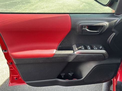 Used 2023 Toyota Tacoma SR5 image 6
