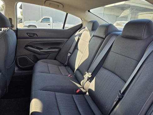 Used 2023 Nissan Altima 2.5 SV image 15