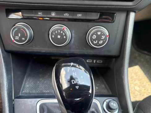 Used 2023 Volkswagen Jetta Sport FWD image 14