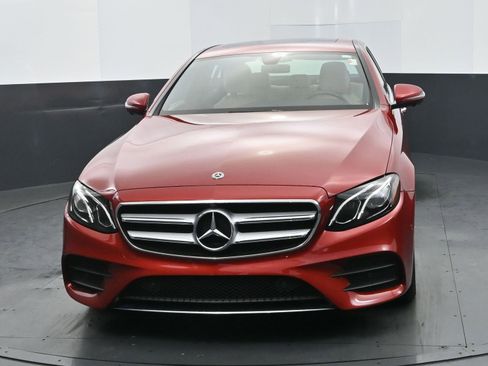 Used 2020 Mercedes-Benz E 350 Sedan image 8