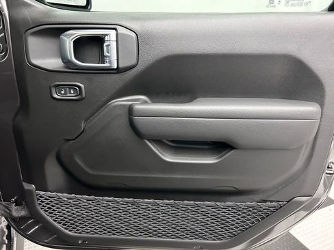 New 2026 Jeep Gladiator Rubicon image 16