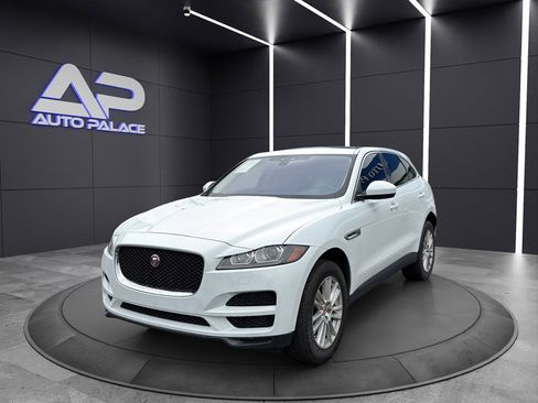 Used 2020 Jaguar F-PACE Prestige AWD/4WD image 1