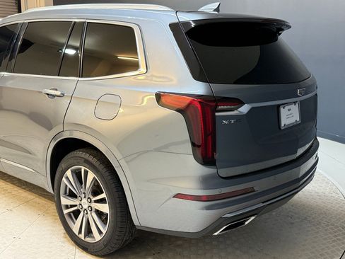 Used 2021 Cadillac XT6 Premium Luxury image 22