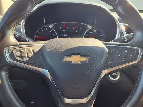 Used 2019 Chevrolet Equinox LT image 17