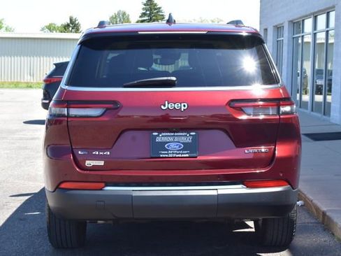 Used 2022 Jeep Grand Cherokee L Limited AWD/4WD image 12