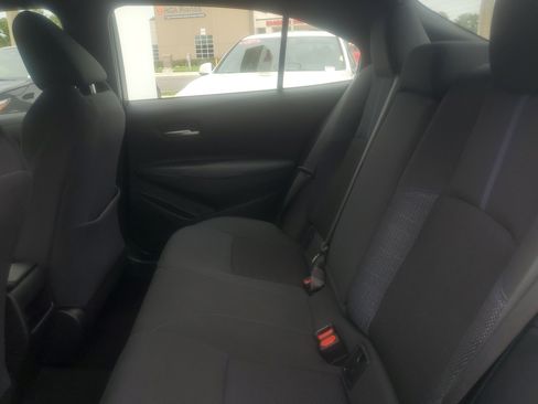 Used 2021 Toyota Corolla SE w/ SE Premium Package FWD image 12