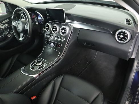 Used 2017 Mercedes-Benz C 300 Sedan image 17