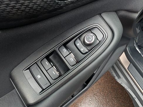 Used 2024 Subaru Outback Premium AWD/4WD image 19