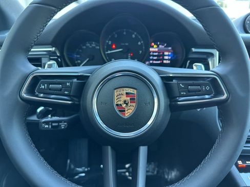 New 2026 Porsche Macan image 26