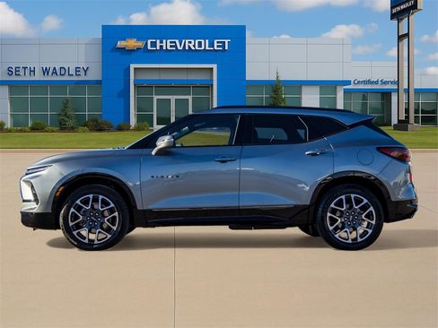 Used 2025 Chevrolet Blazer RS image 4