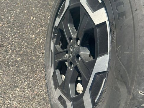 Used 2024 Hyundai Santa Fe SEL image 21