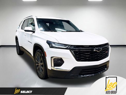 Used 2023 Chevrolet Traverse RS w/ LPO, Floor Liner Package AWD/4WD image 5