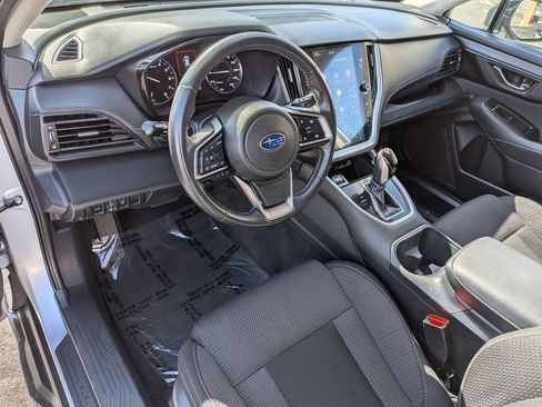 Used 2025 Subaru Outback Premium AWD/4WD image 14