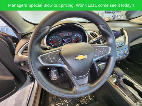 Used 2024 Chevrolet Malibu LT FWD image 35