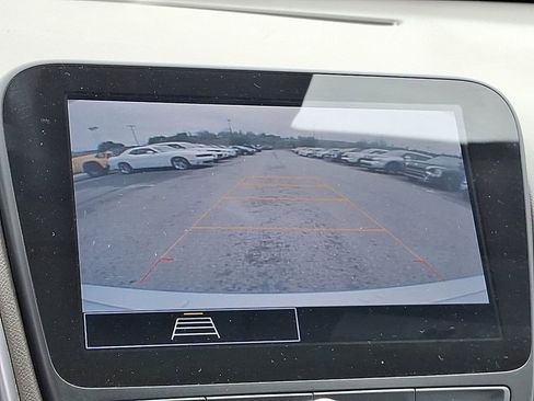 Used 2022 Chevrolet Malibu LS w/ Driver Confidence Package II FWD image 17