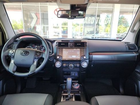 Used 2024 Toyota 4Runner SR5 Premium w/ SR5 Premium Package AWD/4WD image 19