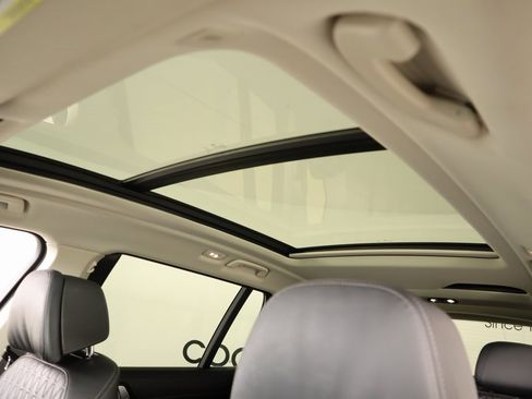 Used 2023 BMW X7 xDrive40i w/ Premium Package image 18