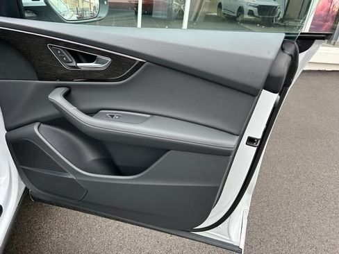 New 2026 Audi Q8 Premium Plus image 25