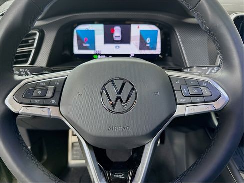 New 2026 Volkswagen Atlas Cross Sport SEL R-Line image 11