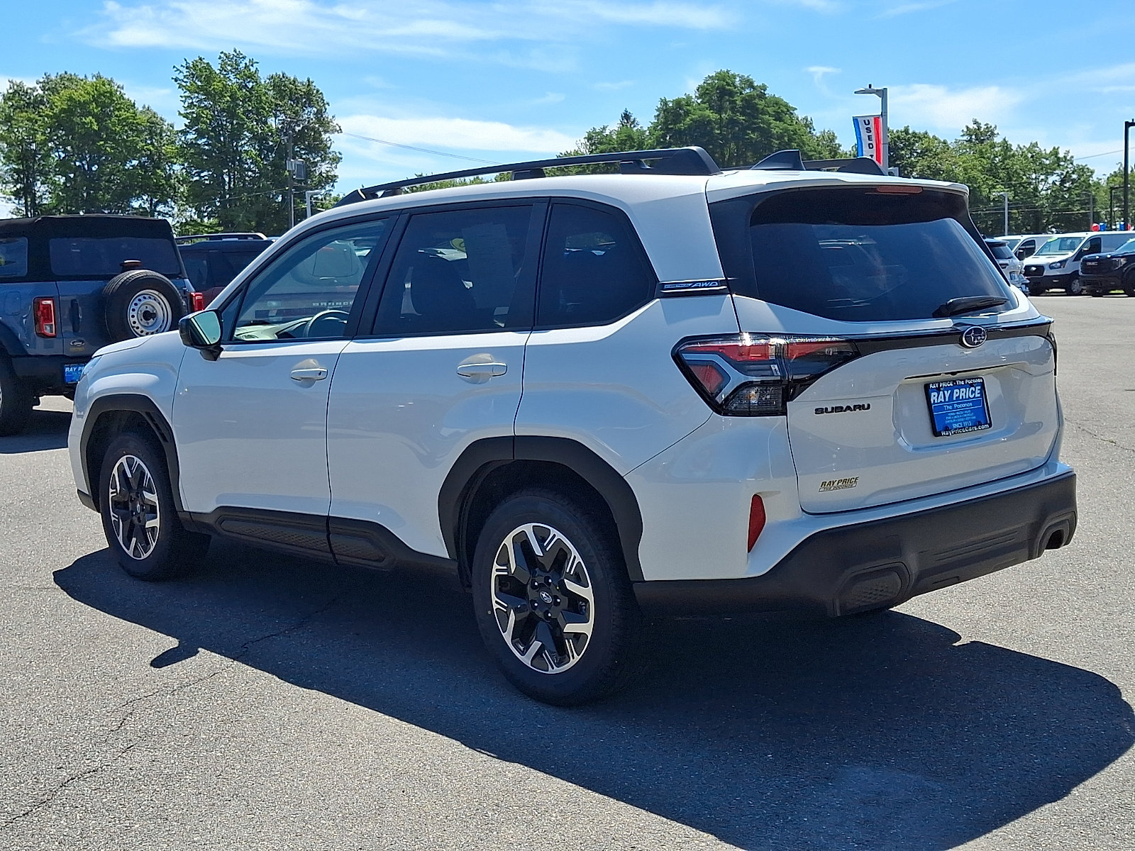 Used 2025 Subaru Forester Premium AWD/4WD image 4