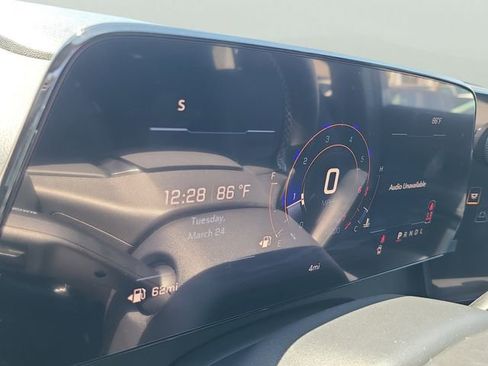 New 2026 Chevrolet Traverse LT image 28