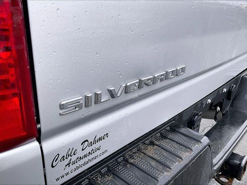 Used 2023 Chevrolet Silverado 2500 Custom w/ Custom Value Package image 31