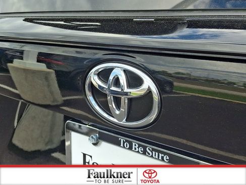 Certified 2025 Toyota RAV4 LE AWD/4WD image 29