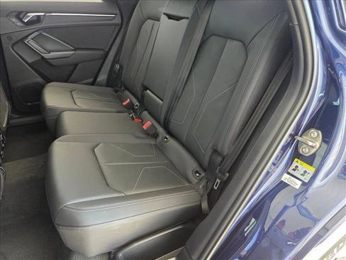 Used 2021 Audi Q3 2.0T Premium image 18