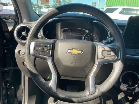 Used 2023 Chevrolet Blazer LT FWD image 15
