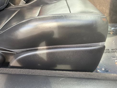 Used 2010 Jaguar XK Coupe RWD image 33