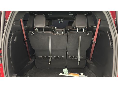 New 2027 Chrysler Pacifica Select FWD image 26