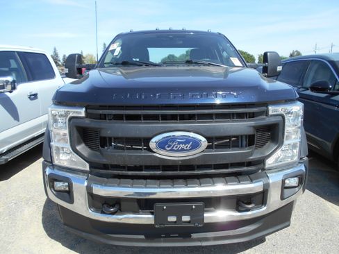 Used 2022 Ford F450 XL w/ Power Equipment Group image 2