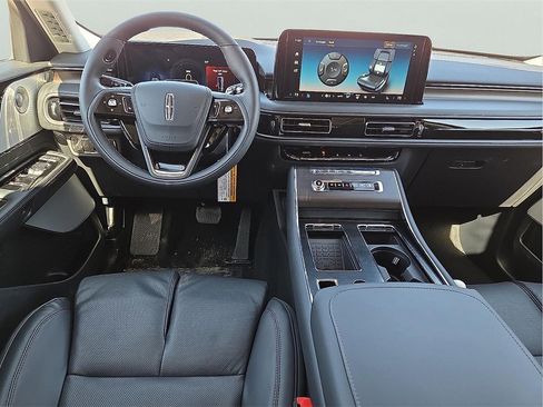 New 2026 Lincoln Aviator Reserve image 10