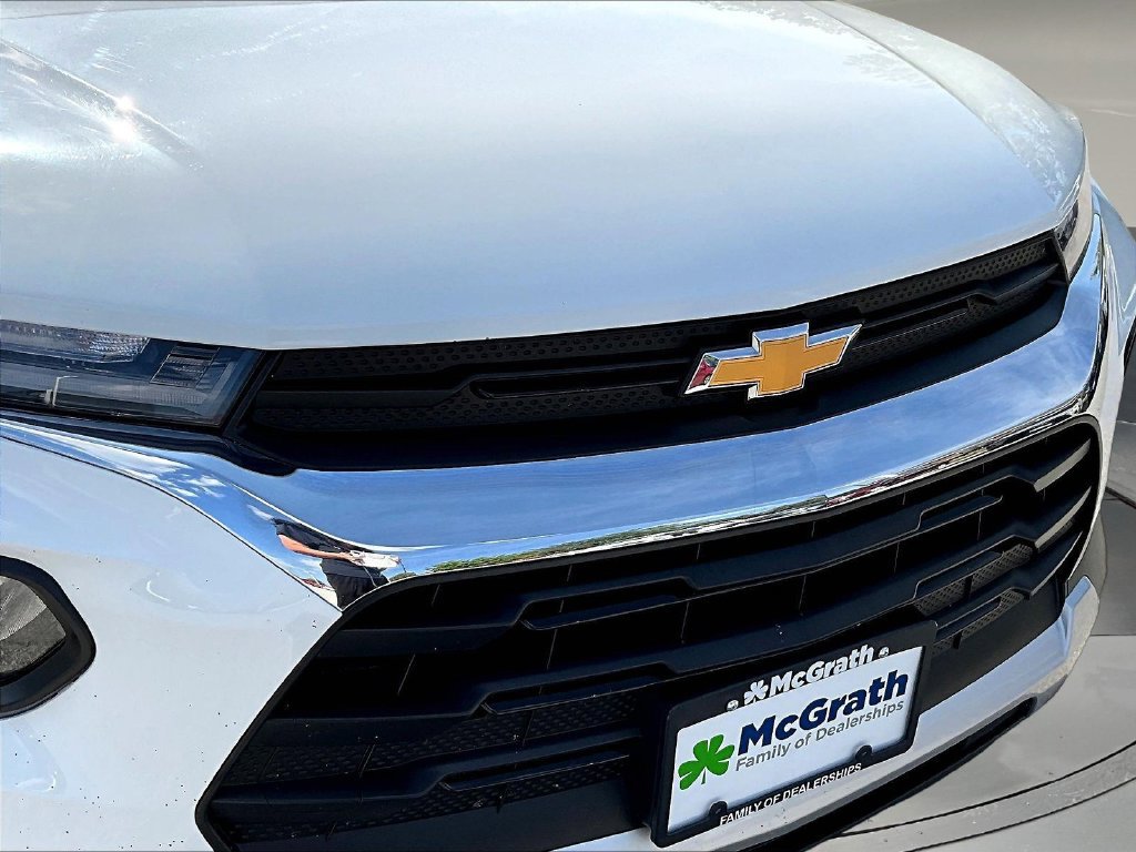 Used 2023 Chevrolet TrailBlazer LT w/ Convenience Package AWD/4WD image 34