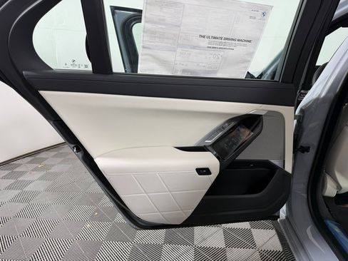 New 2025 BMW 760i xDrive w/ Executive Package image 19