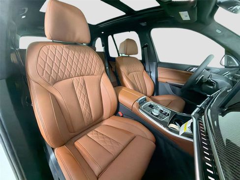 New 2026 BMW X5 M60i AWD/4WD image 28