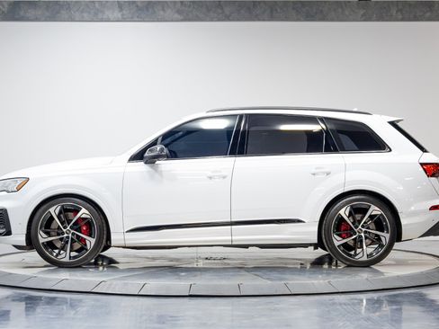 Used 2023 Audi SQ7 Prestige image 40