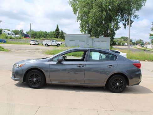 Used 2021 Subaru Impreza 2.0i Premium AWD/4WD image 5