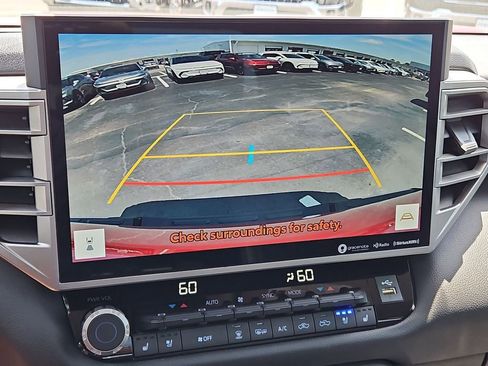Used 2022 Toyota Tundra Limited w/ Power Package AWD/4WD image 15