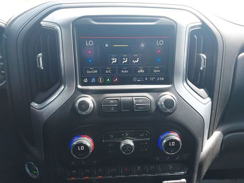 Used 2021 GMC Sierra 1500 SLT image 24